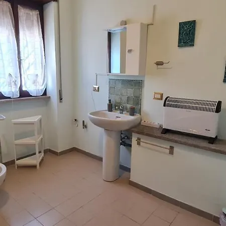 Apartament 800mt Dalla Metro Rzym