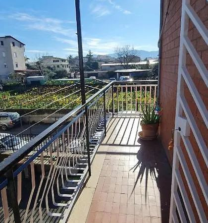 800mt Dalla Metro Apartament *