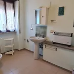 Apartment 800mt Dalla Metro Rome